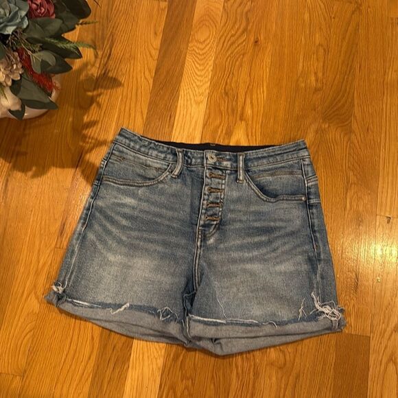 JAG Denim/Fray Blue Jean Women's Shorts - 8/29 / Great Condition - Picture 3 of 6